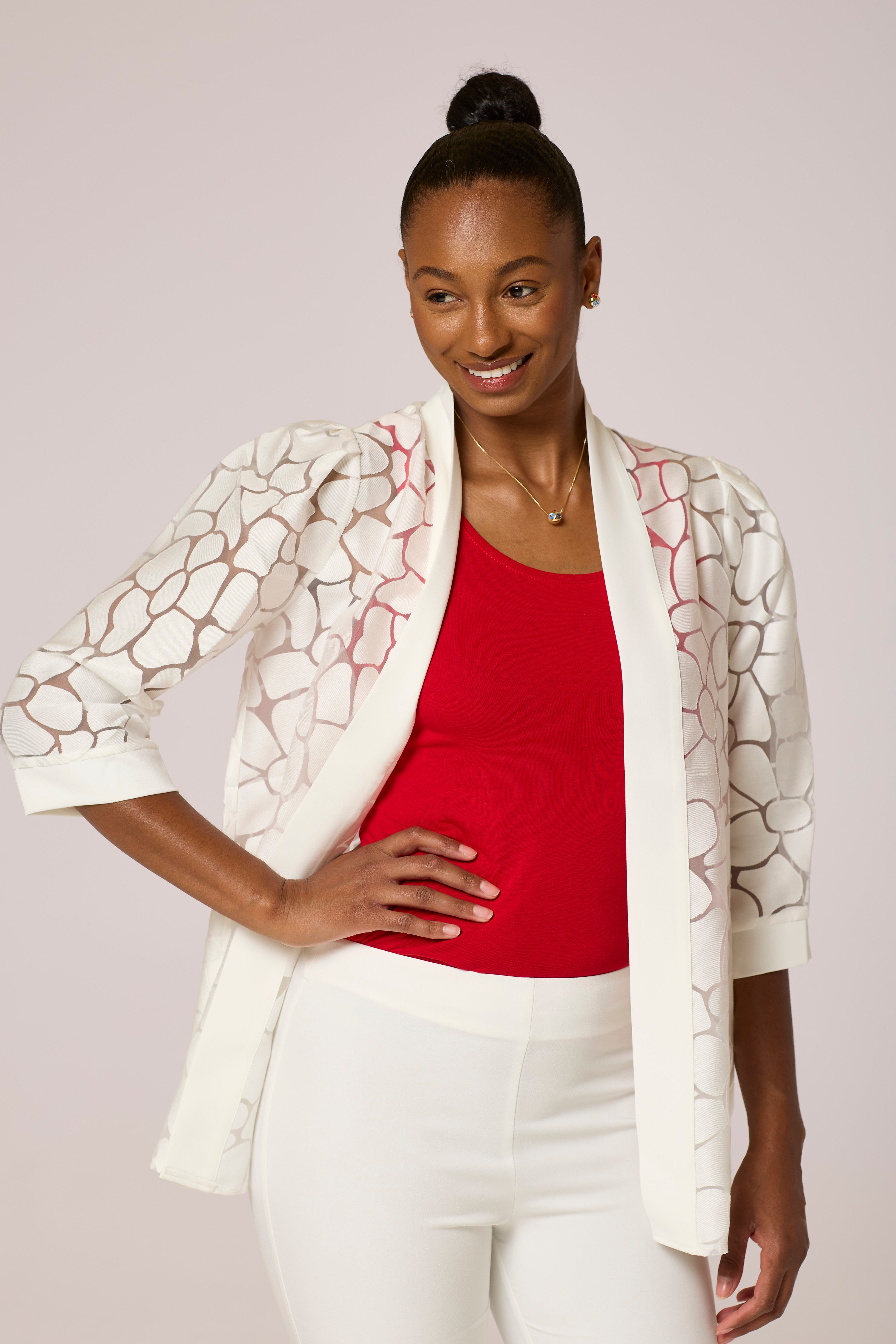 Doxa White Kimono  Jacket Two Piece